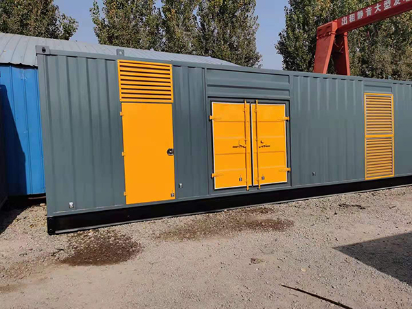 孙吴300kw 柴油发电机组用多大的空气开关？